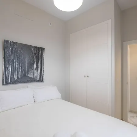 Activa Macarena Apartment