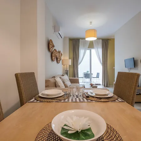 Activa Macarena Apartment